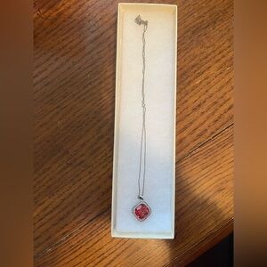 STUNNING VTG RUBY-LIKE PENDANT NECKLACE